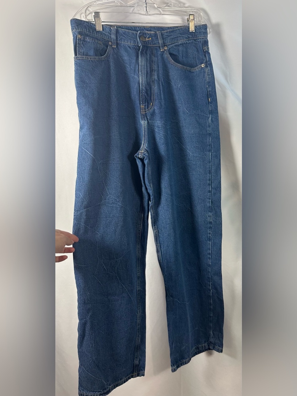 BDG Wide Leg High-Rise Jeans in Blue Denim - Picture 2 of 11